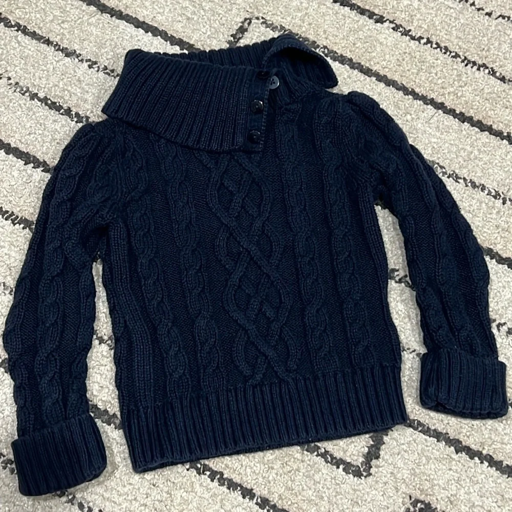 Gap cable knit turtle neck